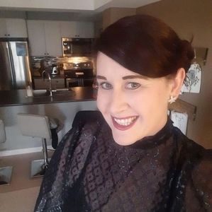 Meet your Posher, Brittney